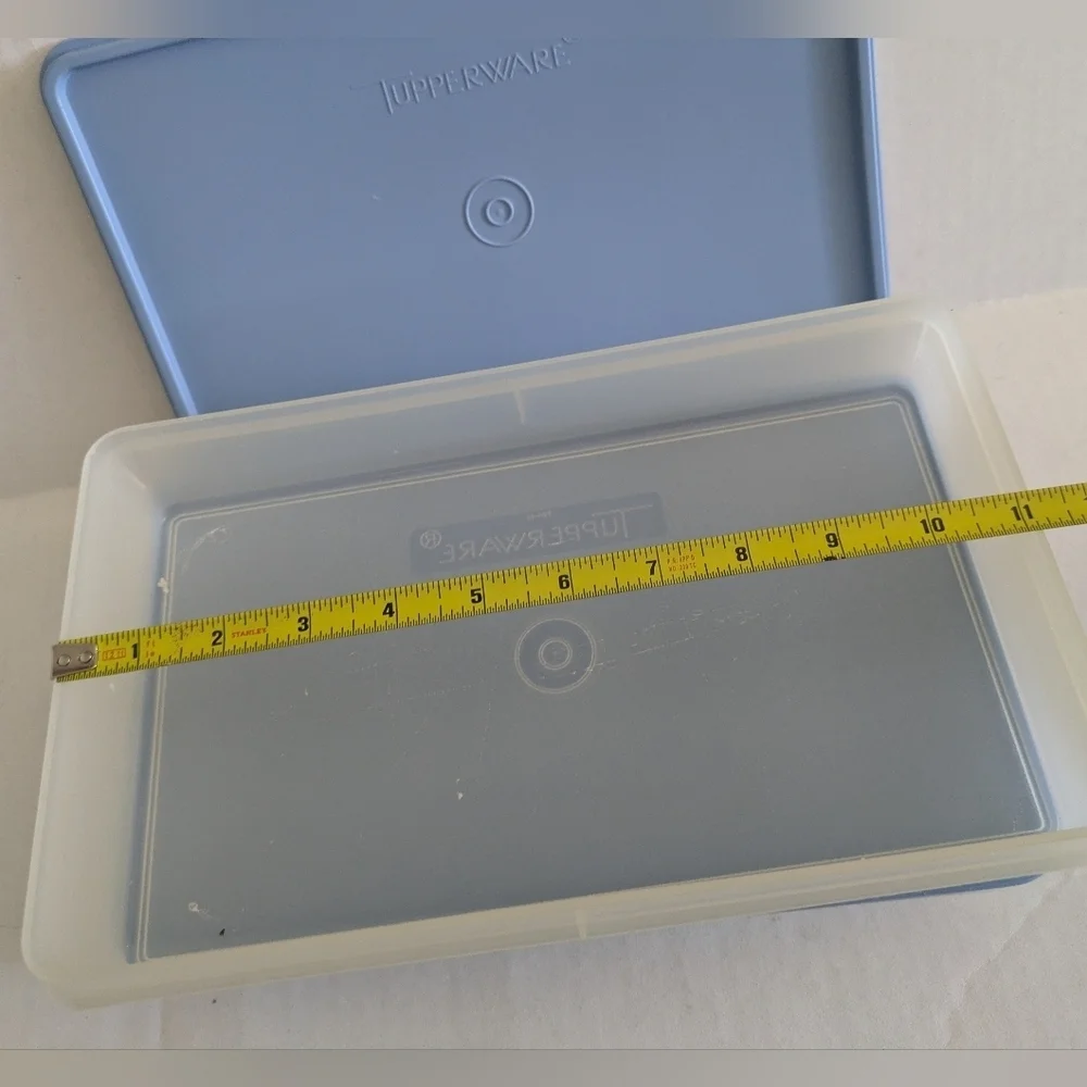 Tupperware Deli Meat Bacon Keeper. Set Of 2, Like New.